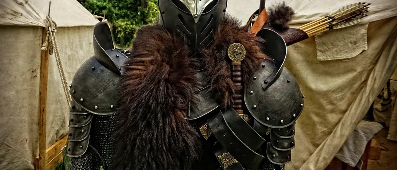 Illustration — Knight's armor